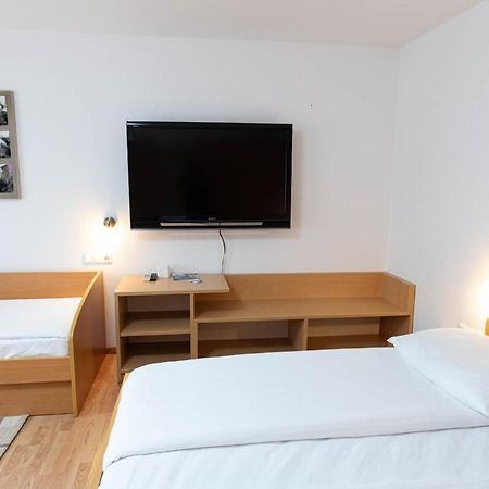 Apartmaji In Sobe Ramar Straza المظهر الخارجي الصورة
