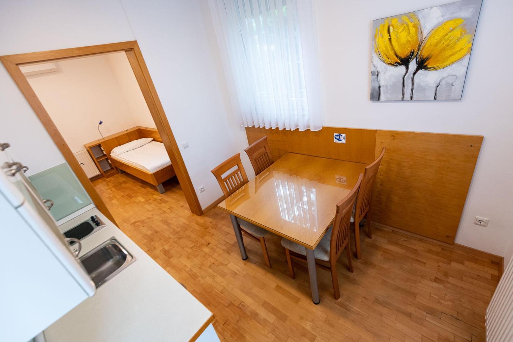Apartmaji In Sobe Ramar Straza المظهر الخارجي الصورة